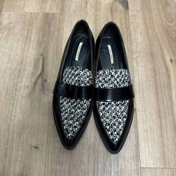 Zara Pointy Toe Patent Leather Loafers Sz 8.5 - Picture 2 of 4